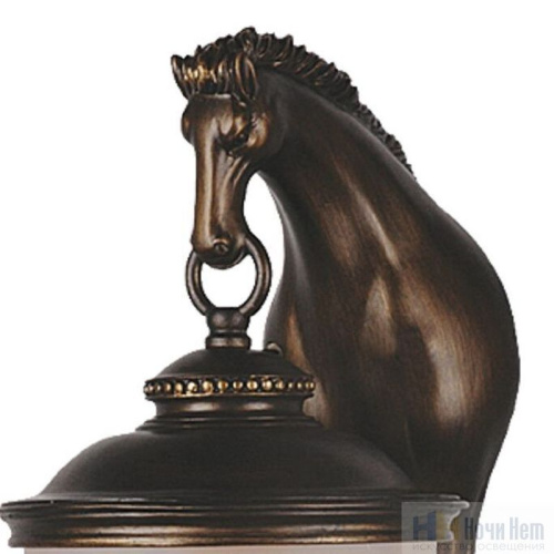 Светильник уличный Favourite Guards 1335-1W, раздел каталога Настенные уличные светильники интернет-магазина Ночи Нет